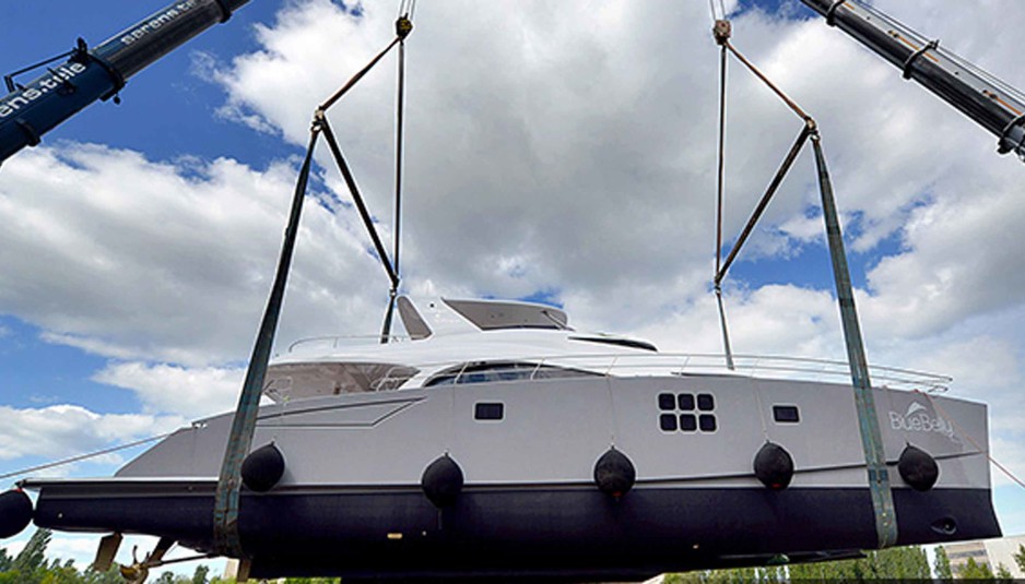 Sunreef 70 Power “Blue Belly” crowned at the Asia Boating Awards