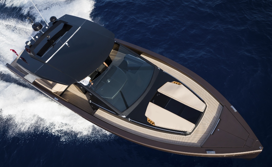Alia Yachts 16 m: a custom superyacht turned smaller