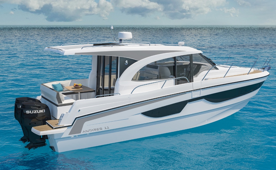 The flagship of the fleet: Beneteau Antares 11 is a large outboard cruiser