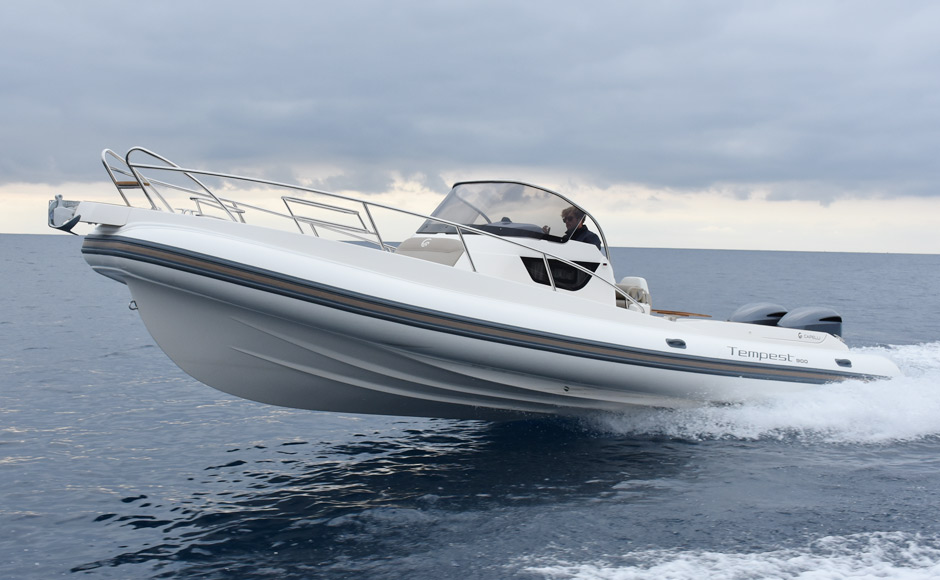 Capelli Tempest TE900 WA with Yamaha F250: it's not the same, and it's not slow either