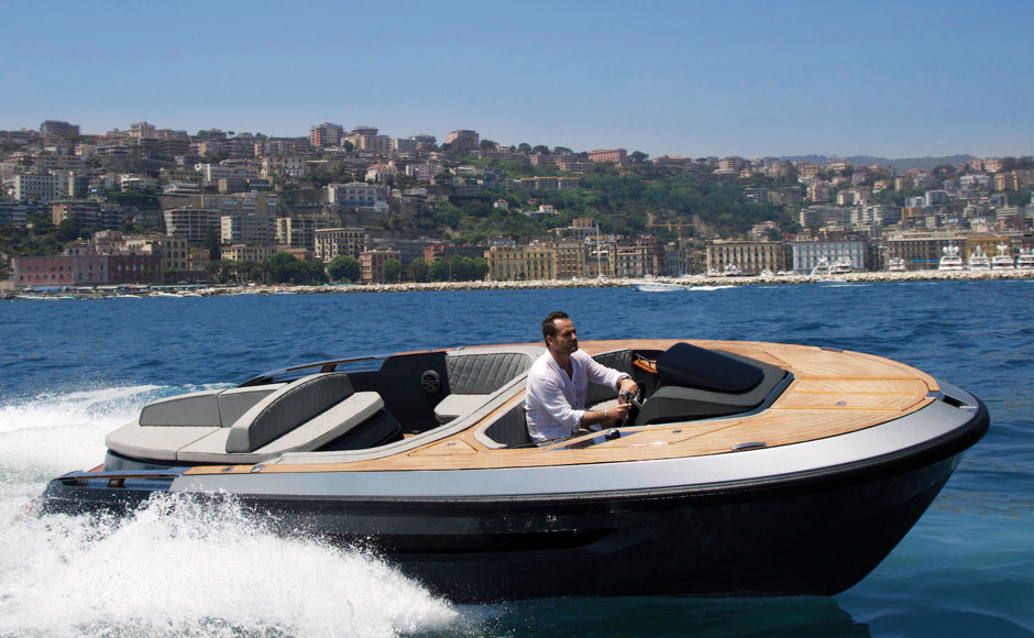 New in 2020. Evo T2: the luxury tender, according to Evo Yachts