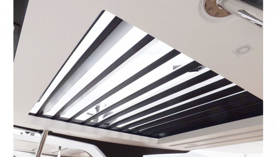 New from Opac, the hardtop turns into sun bed