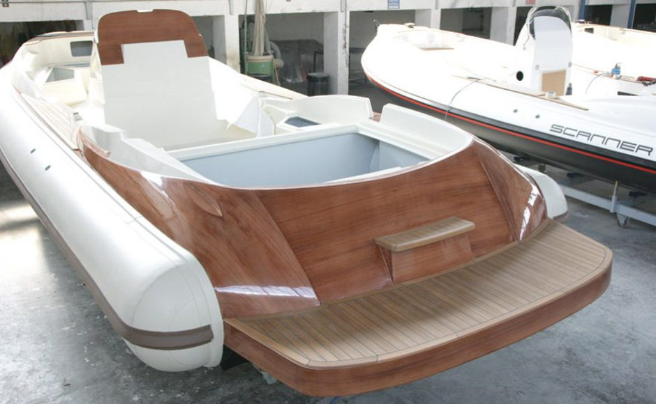 Scanner Envy 860 Wooden Limited Edition: yes, it's mahogany