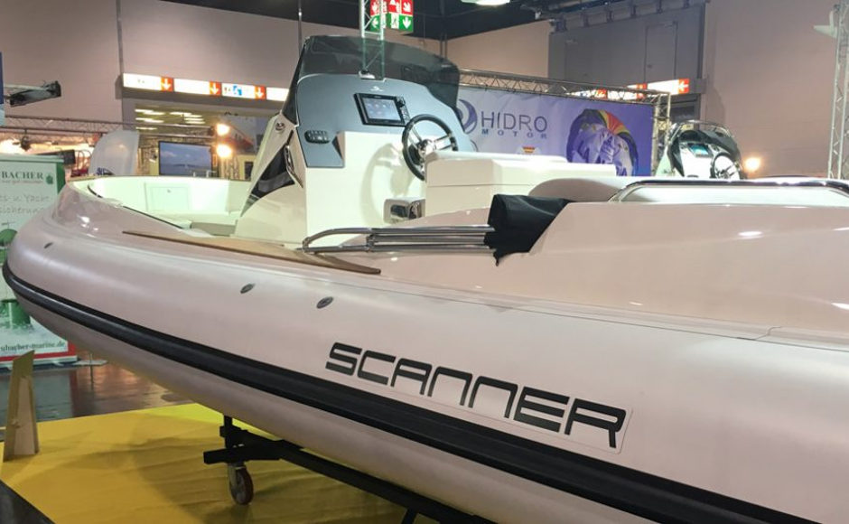 Scanner Envy 860 Touring from Düsseldorf to a season on the edge
