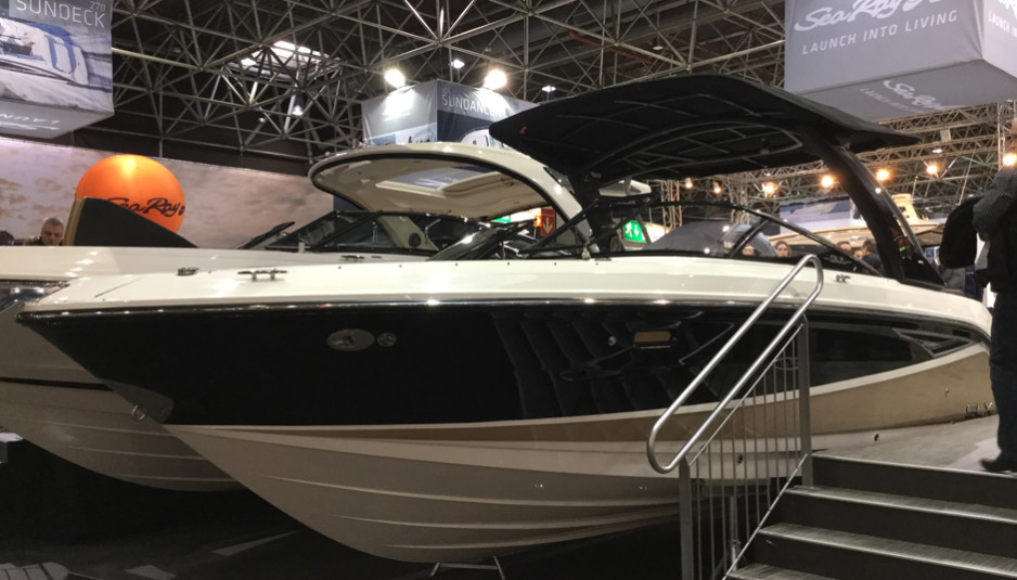 Sea Ray blasts off in Düsseldorf: 46 boats sold in 9 days