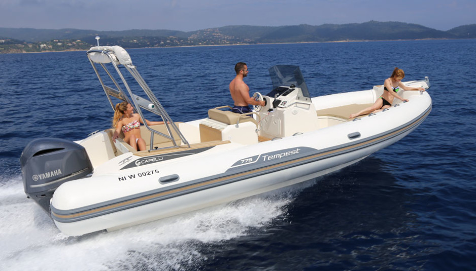 Capelli Tempest 775 e Yamaha F225FETX, wet marriage lucky marriage