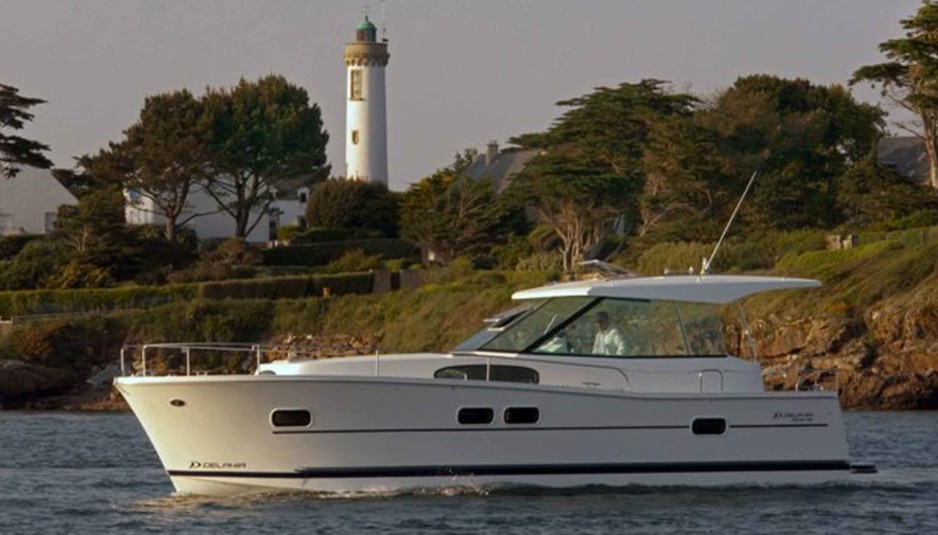 Delphia Escape 1050, relax and enjoy