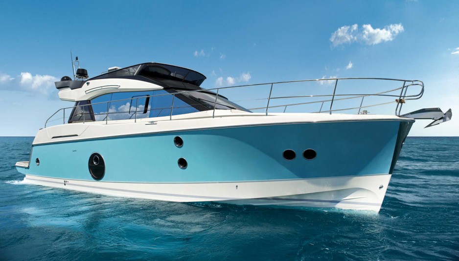 Monte Carlo MC5: all the charme of a superior yacht