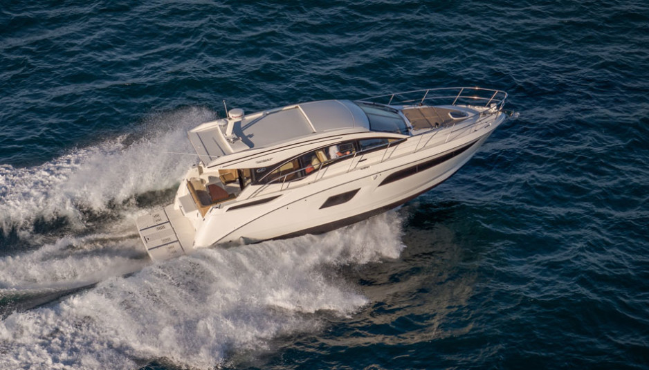 2016 preview: Sea Ray 400 Sundancer