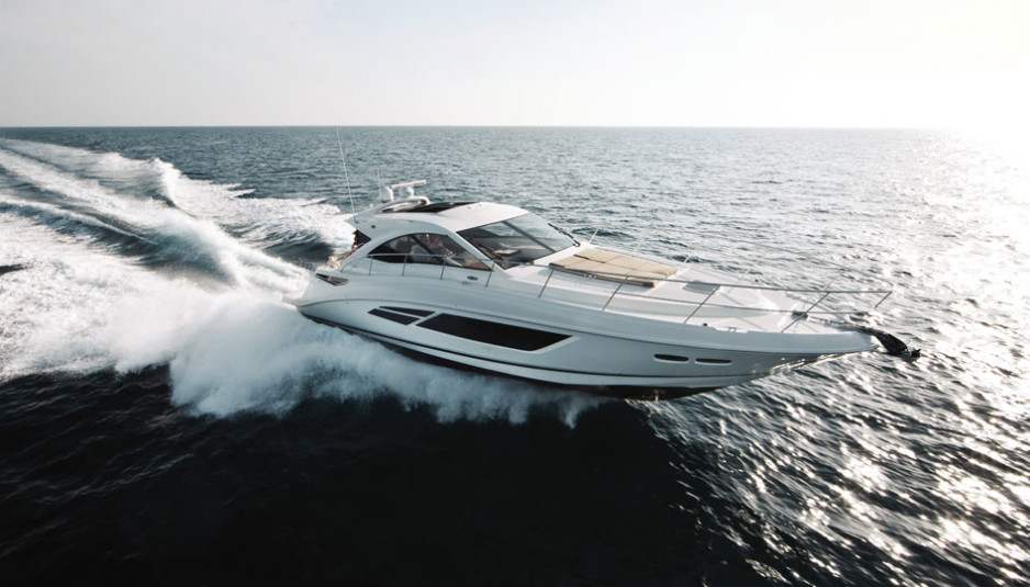 Sea Ray 510 Sundancer bets on Europe
