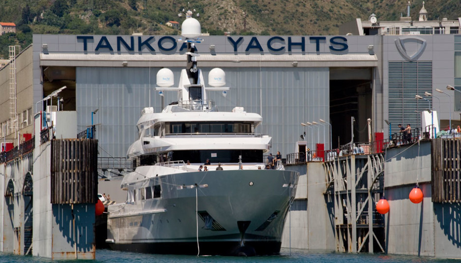 Tankoa S693 M/Y Suerte launched in Genoa